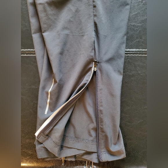 Nike Dri-FIT Woven Pants - Picture 7 of 7